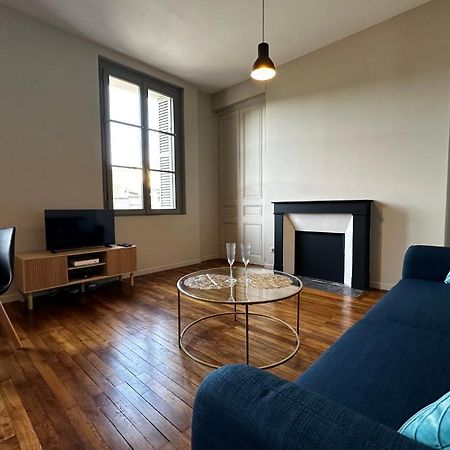 Le Magistral Beautiful One-Bedroom Apartment In The Historic Heart Of Tours Zewnętrze zdjęcie