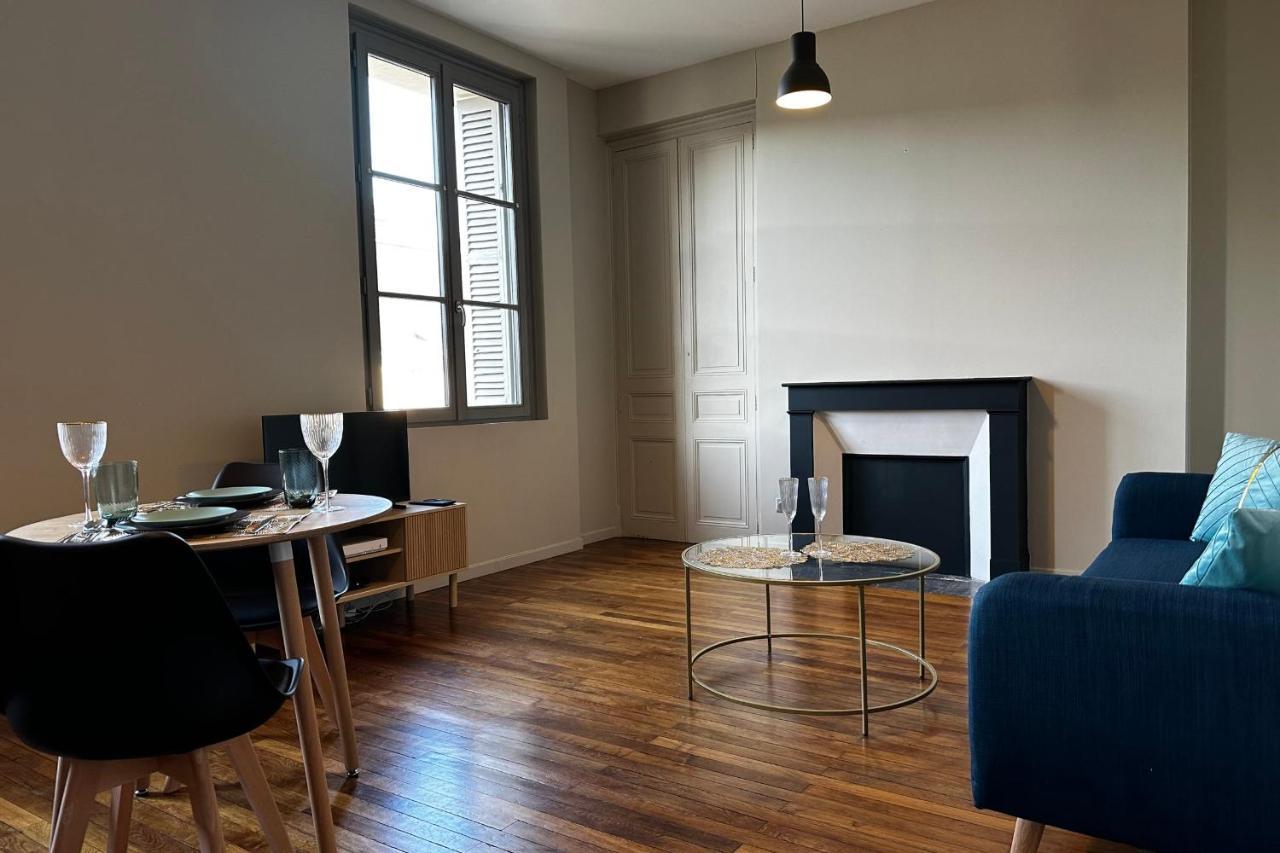 Le Magistral Beautiful One-Bedroom Apartment In The Historic Heart Of Tours Zewnętrze zdjęcie