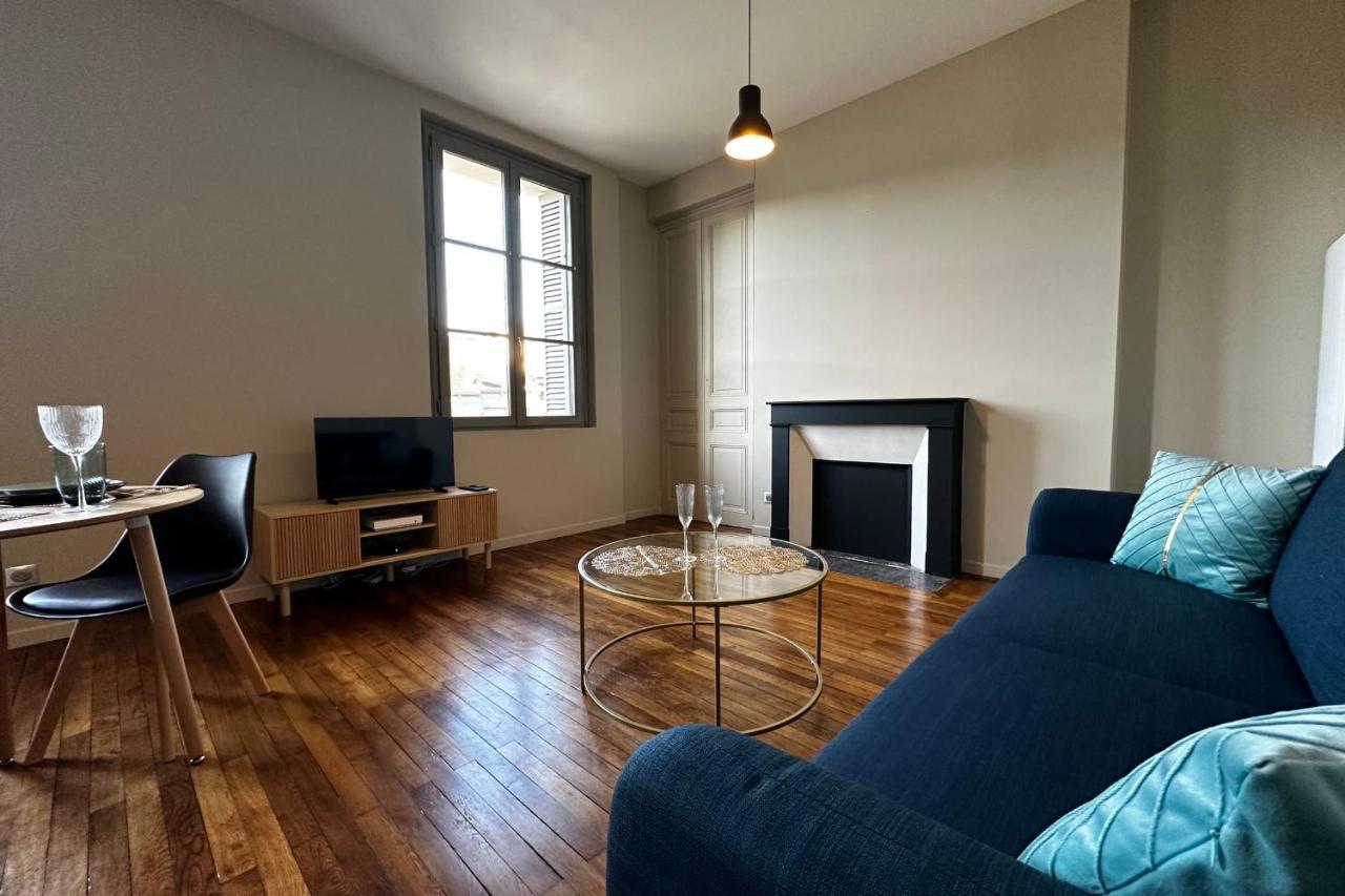 Le Magistral Beautiful One-Bedroom Apartment In The Historic Heart Of Tours Zewnętrze zdjęcie